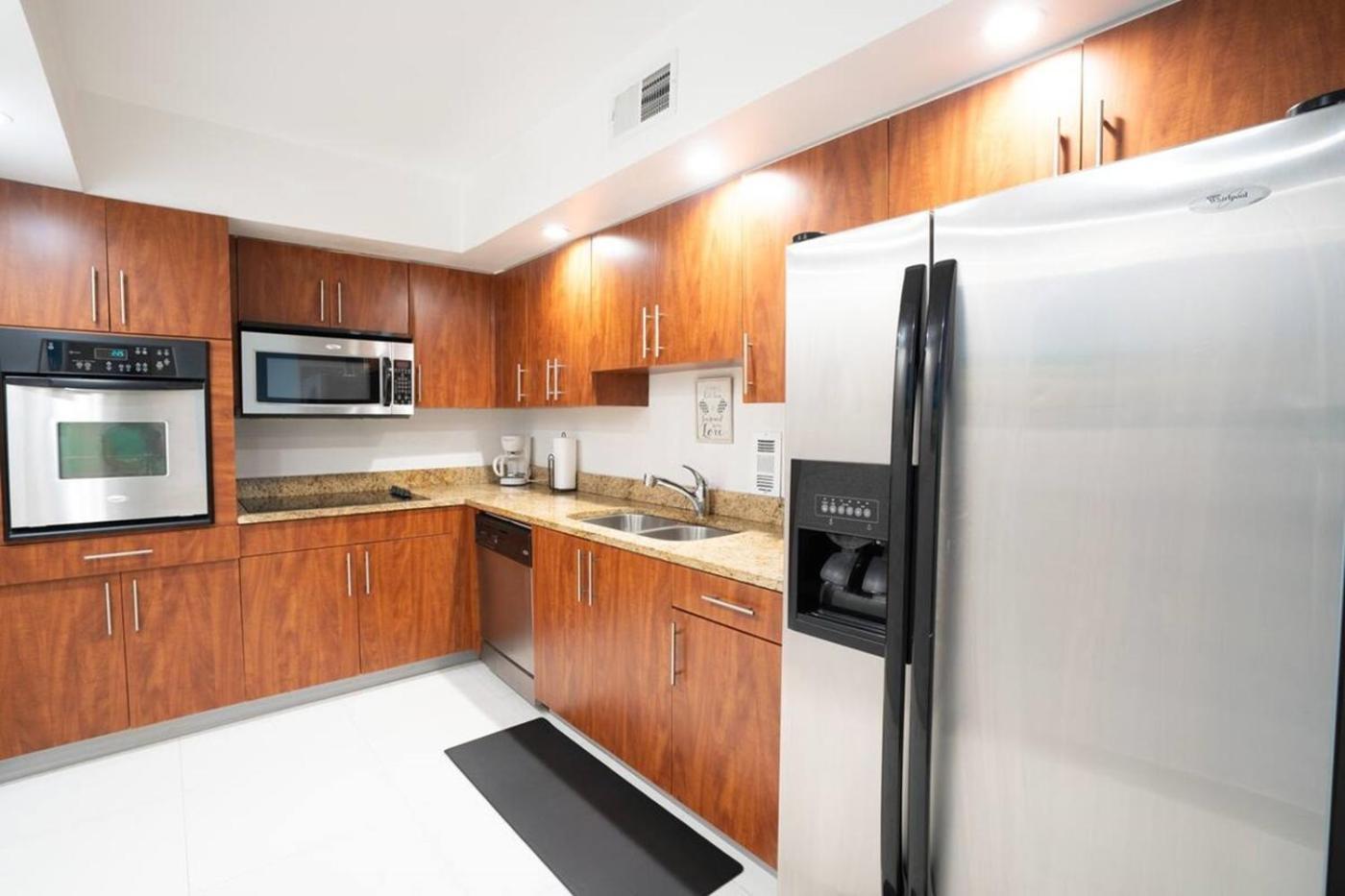 Sian Private Apartments Hollywood Eksteriør bilde