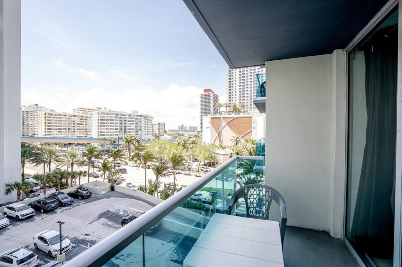 Sian Private Apartments Hollywood Eksteriør bilde